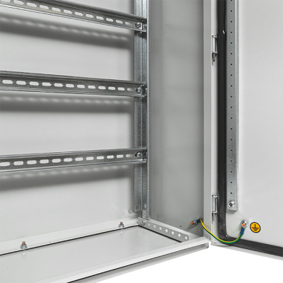 Шасси с дин-рейками на 24 модуля для 40,32,22 "Гранит" EKF PROxima