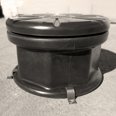 Крепление для фиксации колодца КН 780