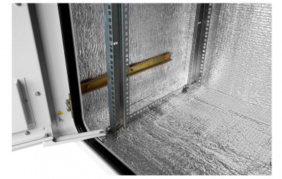 Шкаф климатический телекоммуникационный навесной ШКТ-НВ-2-18U-600-800 с крышей ССД