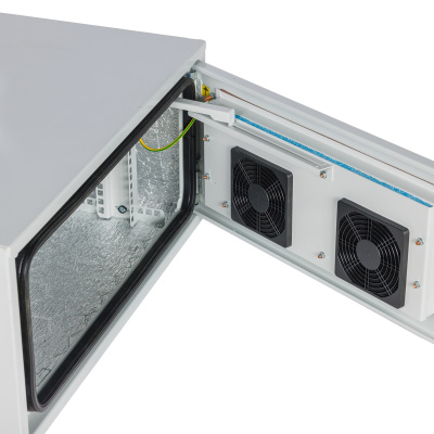 Шкаф климатический телекоммуникационный навесной (ШКТН) 19 ,6U(680x450)